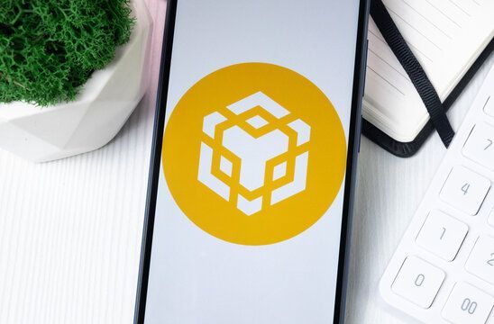 BNB Price Breakout on the Horizon: Why WallStreet Queen Official Is Your Guide to Crypto Profits